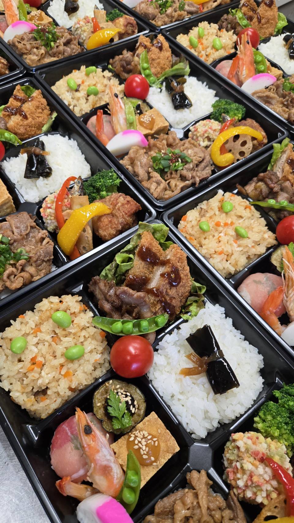 上棟式やお祝いの席に最適な「贅沢祝い膳」3,300円